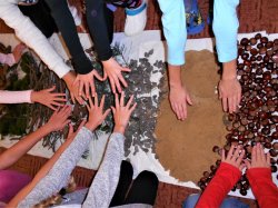 Smajlíci - Smyslový chodníček 17-18